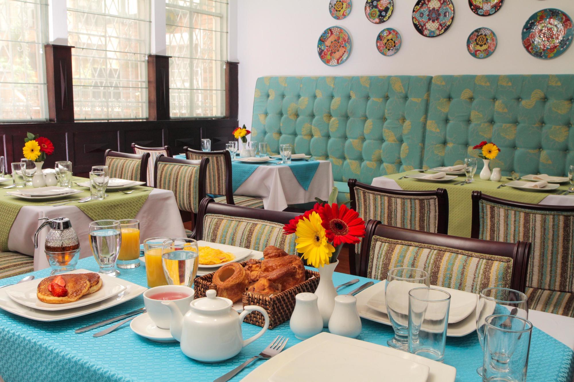 Matisse Hotel Bogota Buitenkant foto